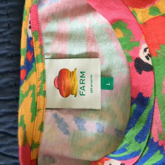 Farm Rio Tropical Macaw T-shirt Sz. L - Picture 7 of 9